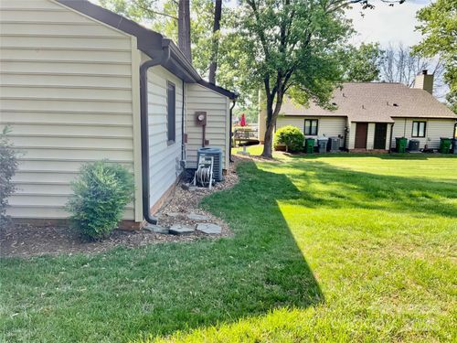11316 Carmel Chace Dr, Charlotte, NC, 28226-3937 | Card Image