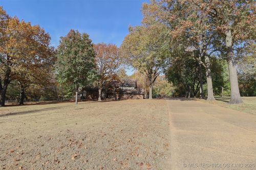 13933 S 198th East Ave, Broken Arrow, OK, 74014-4553 | Card Image