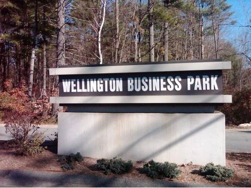 100 Dartmouth Dr, Auburn, NH, 03032 | Card Image