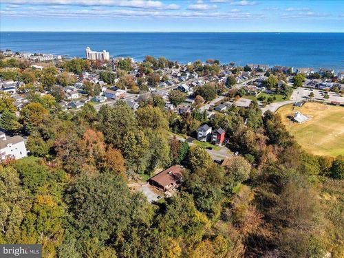 8205 F St, CHESAPEAKE BEACH, MD, 20732-3016 | Card Image