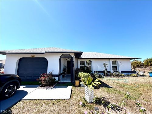 500 Nw 20th Ave, MATLACHA, FL, 33993-7563 | Card Image