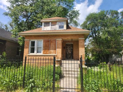 6954 S Lowe Avenue, House other with 2 bedrooms, 2 bathrooms and null parking in Chicago IL | Image 1