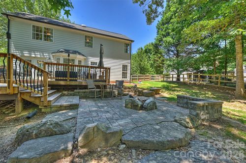 6000 Burnt Mill Run, Matthews, NC, 28104-3339 | Card Image