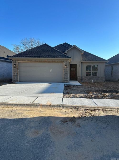 909 Grand Teton Dr, Benton, AR, 72019-5014 | Card Image