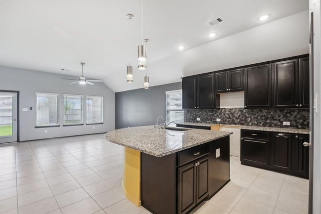 4802 Cedar Butte Ln, House other with 3 bedrooms, 3 bathrooms and 2 parking in Manvel TX | Image 11