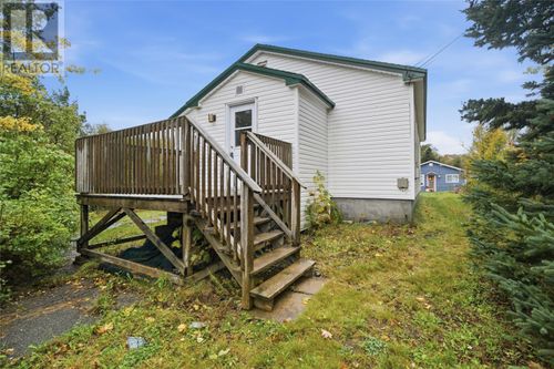 13 Church St, Carbonear, NL, A1Y1A9 | Card Image