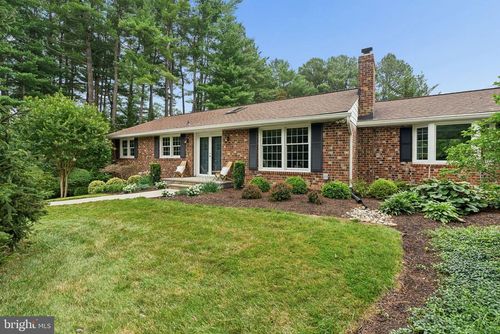 10173 Green Clover Dr, ELLICOTT CITY, MD, 21042-1639 | Card Image