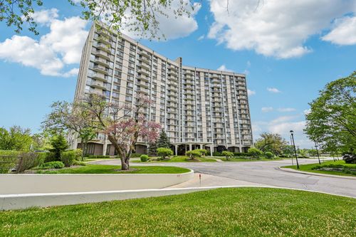 unit-3g-40 N Tower Rd, Oak Brook, IL, 60523-1149 | Card Image