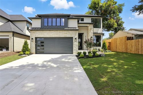 4703 S Detroit Ave, Tulsa, OK, 74105-4423 | Card Image