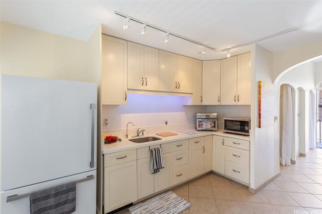 APT-303 - 1020 Green St, Condo with 1 bedrooms, 1 bathrooms and 1 parking in Honolulu HI | Image 8
