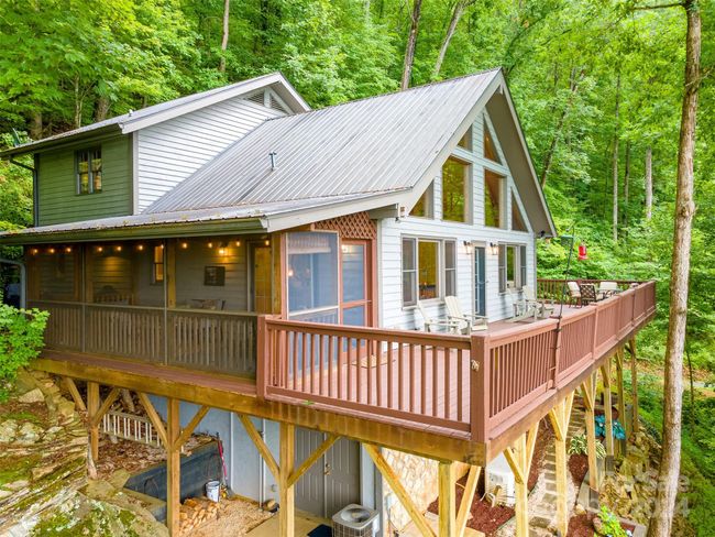 639 Deer Ridge Rd, House other with 2 bedrooms, 3 bathrooms and null parking in Bryson City NC | Image 31