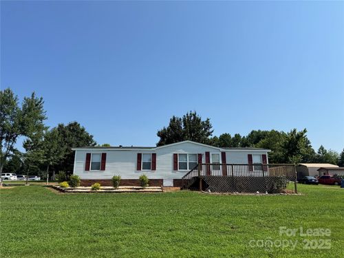 6240 Karen Dr, Claremont, NC, 28610-9640 | Card Image