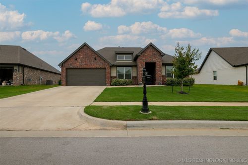 7208 E 154th Pl S, Bixby, OK, 74008-4374 | Card Image