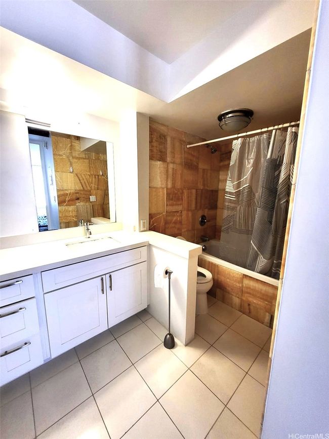 APT-3404 - 411 Hobron Ln, House other with 1 bedrooms, 1 bathrooms and 1 parking in Honolulu HI | Image 8