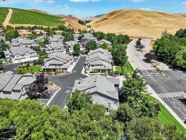 UNIT-4 - 26 Bellington Cmn, Condo with 3 bedrooms, 3 bathrooms and 2 parking in Livermore CA | Image 50
