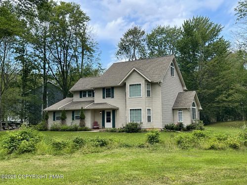 216 Annette Marie Dr, Long Pond, PA, 18334-9775 | Card Image