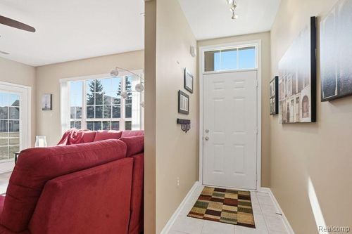 28304 Adler Park Drive S, Chesterfield Township, MI, 48051 | Card Image