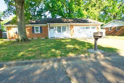 2302 Saratoga Drive, House other with 3 bedrooms, 1 bathrooms and null parking in Evansville IN | Image 3