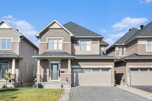 908 Embankment St, Stittsville, ON, K2S2P4 | Card Image
