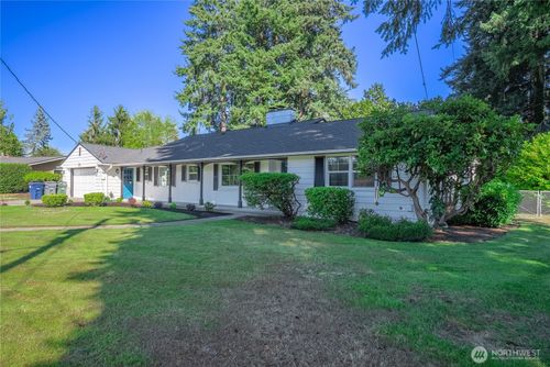 11315 Loma Pl Sw, Lakewood, WA, 98499-1240 | Card Image