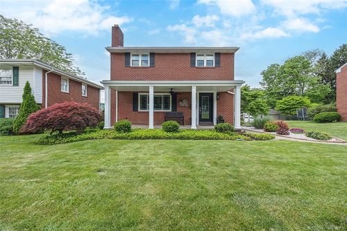 1152 Virginia Ave, Midland, PA, 15059-1716 | Card Image