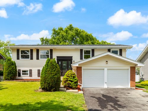 1030 Cobble Hill Ct, Hoffman Estates, IL, 60169-6912 | Card Image