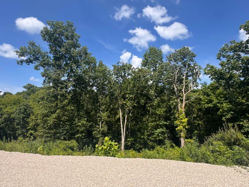 363738 Union Ridge Rd, Frankfort, KY, 40601-8060 | Card Image