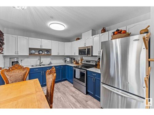 102-4703 43 Ave, Stony Plain, AB, T7Z2S7 | Card Image