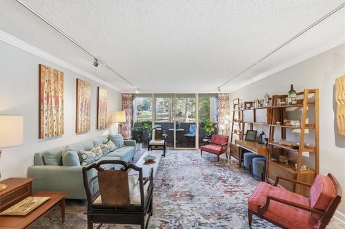 apt-2f-3530 Piedmont Rd Ne, Atlanta, GA, 30305-1523 | Card Image