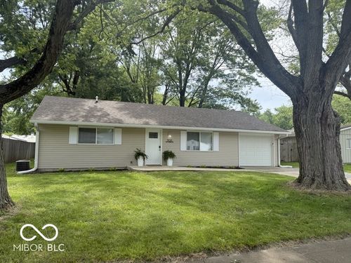 1306 Woodbine Dr, Anderson, IN, 46011-2819 | Card Image
