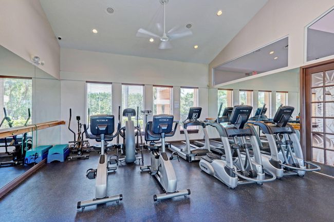 547 Robin Ln, House other with 5 bedrooms, 4 bathrooms and null parking in Jupiter FL | Image 72