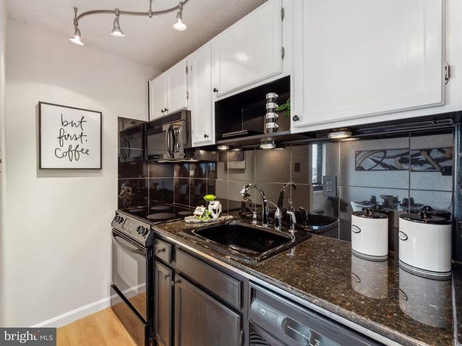 APT-909 - 1816 New Hampshire Ave Nw, Home with 1 bedrooms, 1 bathrooms and null parking in WASHINGTON DC | Image 6