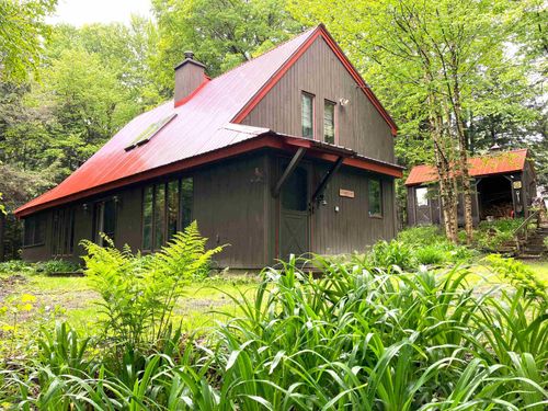 c-215-2 Woodlot Ln, Wilmington, VT, 05363-8002 | Card Image