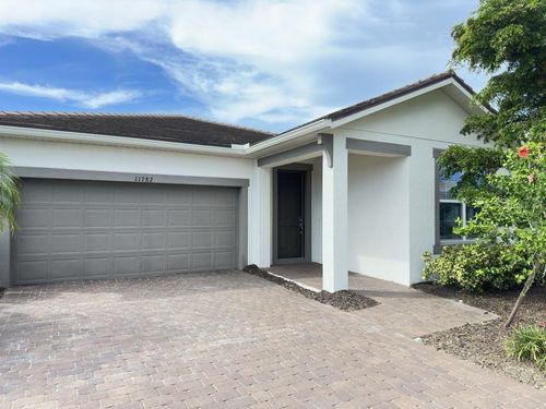 11782 Alessandro Ln, Venice, FL, 34293-1484 | Card Image