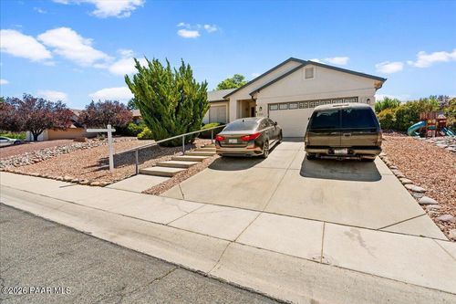 7371 N Summit View Dr, Prescott Valley, AZ, 86315-3013 | Card Image