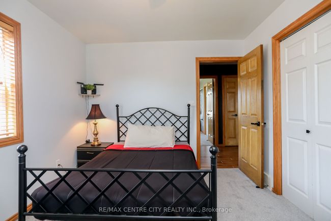 212 Queen St, House other with 4 bedrooms, 3 bathrooms and 6 parking in West Elgin ON | Image 32