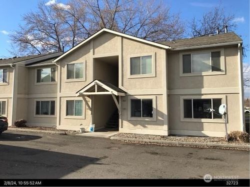 apt-101-1910 J St, Walla Walla, WA, 99362-2398 | Card Image