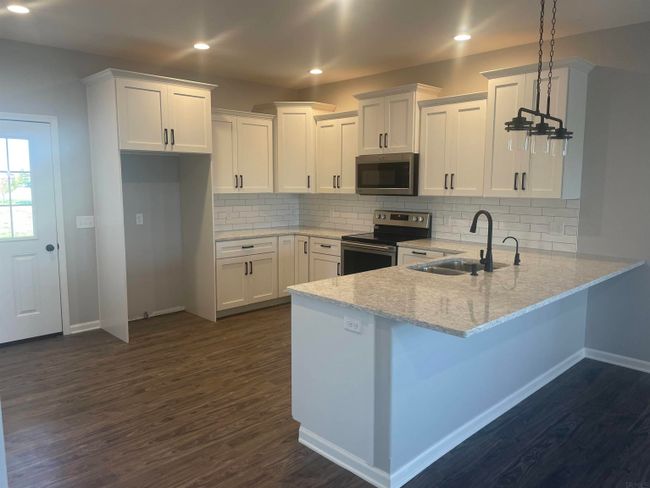 11963 Turtle Creek Ct, House other with 3 bedrooms, 2 bathrooms and null parking in Fort Wayne IN | Image 5