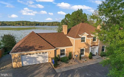 18505 Cabin Rd, TRIANGLE, VA, 22172-1502 | Card Image