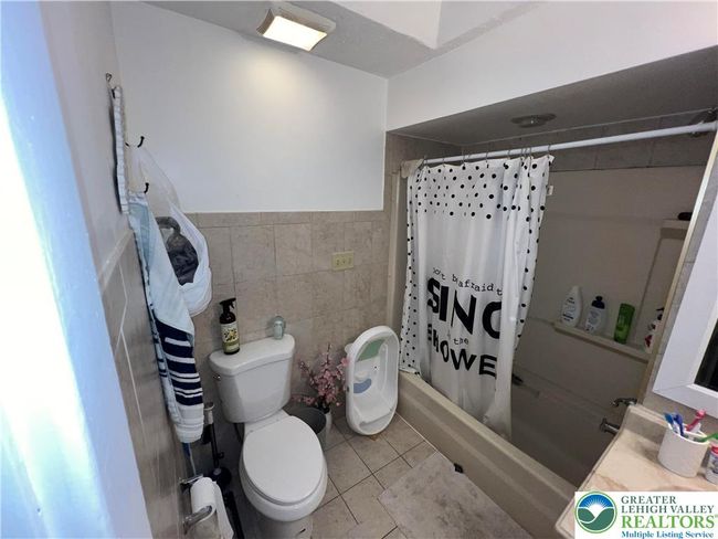 619 N Jasper St, Townhouse with 2 bedrooms, 1 bathrooms and null parking in Allentown PA | Image 5