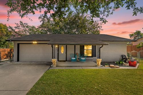 912 Crockett St, Midlothian, TX, 76065-2543 | Card Image