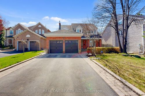 113 Longwater Chase, Markham, ON, L3R4A9 | Card Image