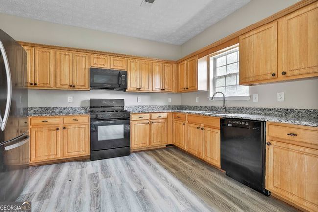 1255 Silverstone Trl, House other with 4 bedrooms, 3 bathrooms and 2 parking in Jonesboro GA | Image 11