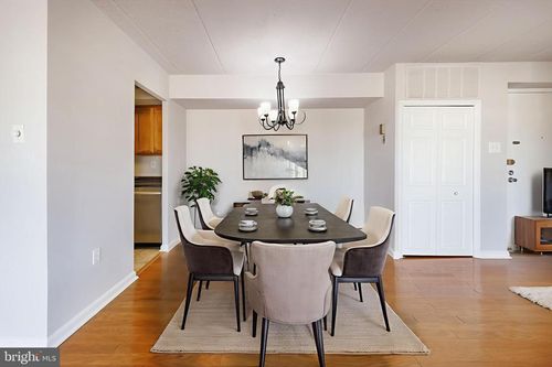 294-2630 Wagon Dr, ALEXANDRIA, VA, 22303-2600 | Card Image