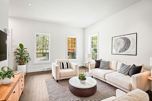 300 Rue Richard, Sainte-Sophie, QC, J5J1M1 | Card Image