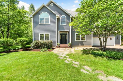 142 Wall St, Colchester, VT, 05446-6029 | Card Image