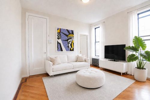 63-225 W 110th St, New York, NY, 10026-4151 | Card Image