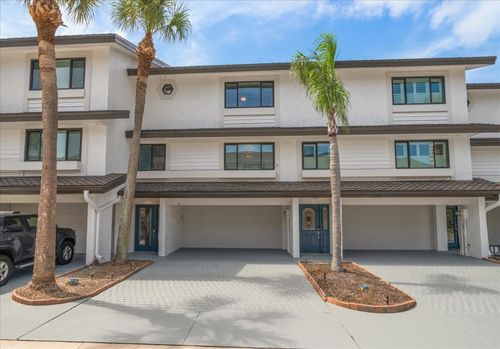 119 Marina Del Rey Ct, CLEARWATER BEACH, FL, 33767-2941 | Card Image