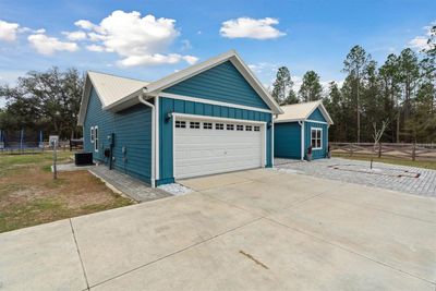 9445 Sw 282 Nd Street, House other with 4 bedrooms, 2 bathrooms and null parking in Newberry FL | Image 3