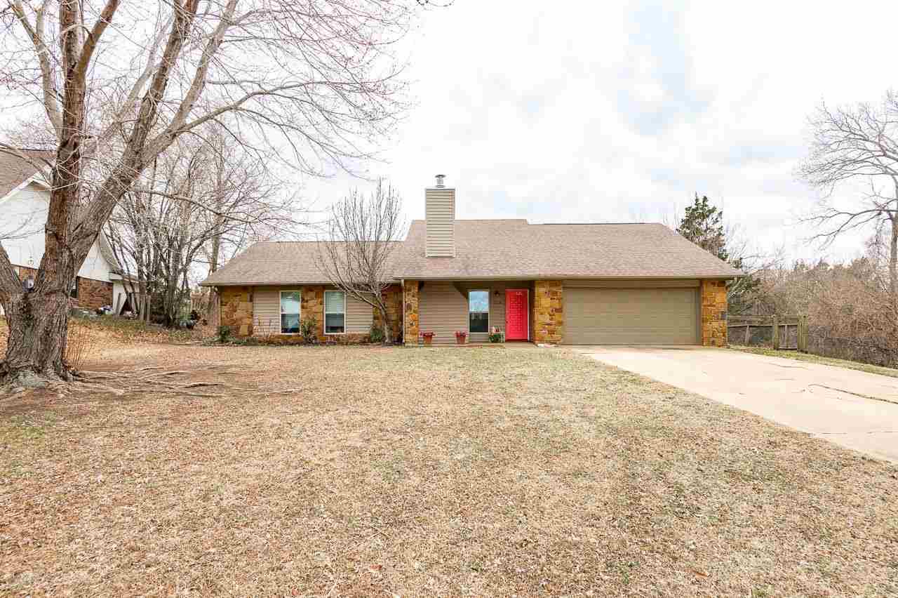 Rogers Dr, Stillwater, OK 74075